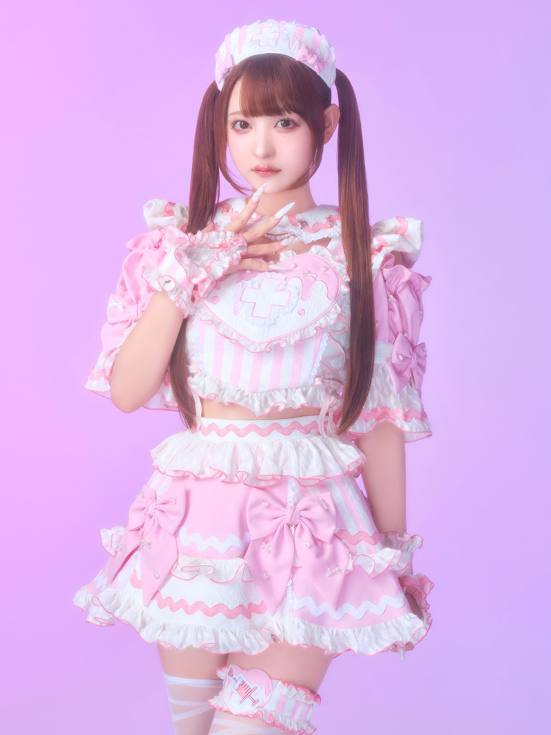 チバ ゆな